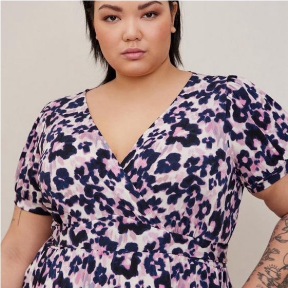 Torrid Mini Studio Knit Surplice Dress 2x - Picture 2 of 6